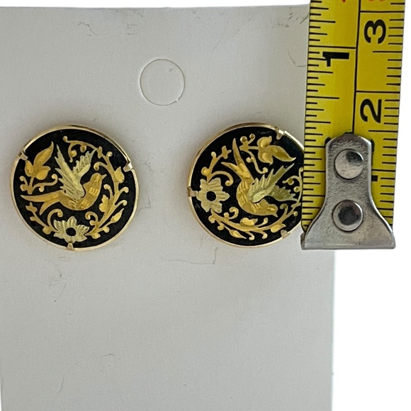 Vintage Earrings Black and Gold Enamel Birds - Picture 5 of 5